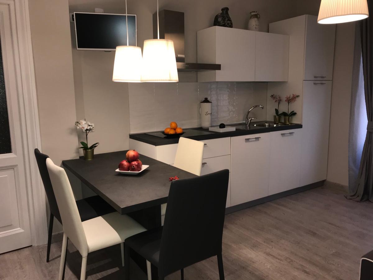 The Flower Market Apartment ローマ エクステリア 写真